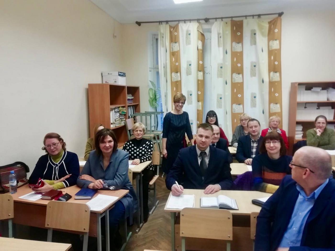 И учим, и учимся – образование через всю жизнь